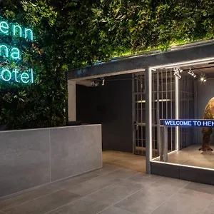 4* מלון Henn Na