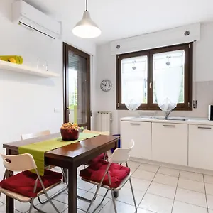 Nova Comfortable With Terrace Appartamento Firenze