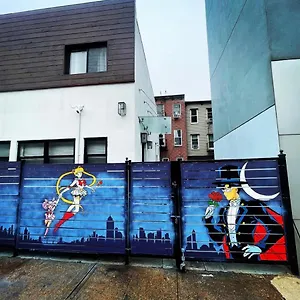 Holiday home Private Gated House With Gym In Williamsburg Bk 10 Mins To Manhattan!