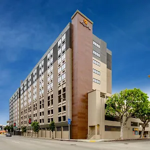 https://la-quinta-inn-suites-lax.topanaheimhotels.com