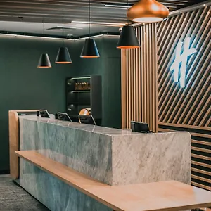 Centre By Ihg פולין